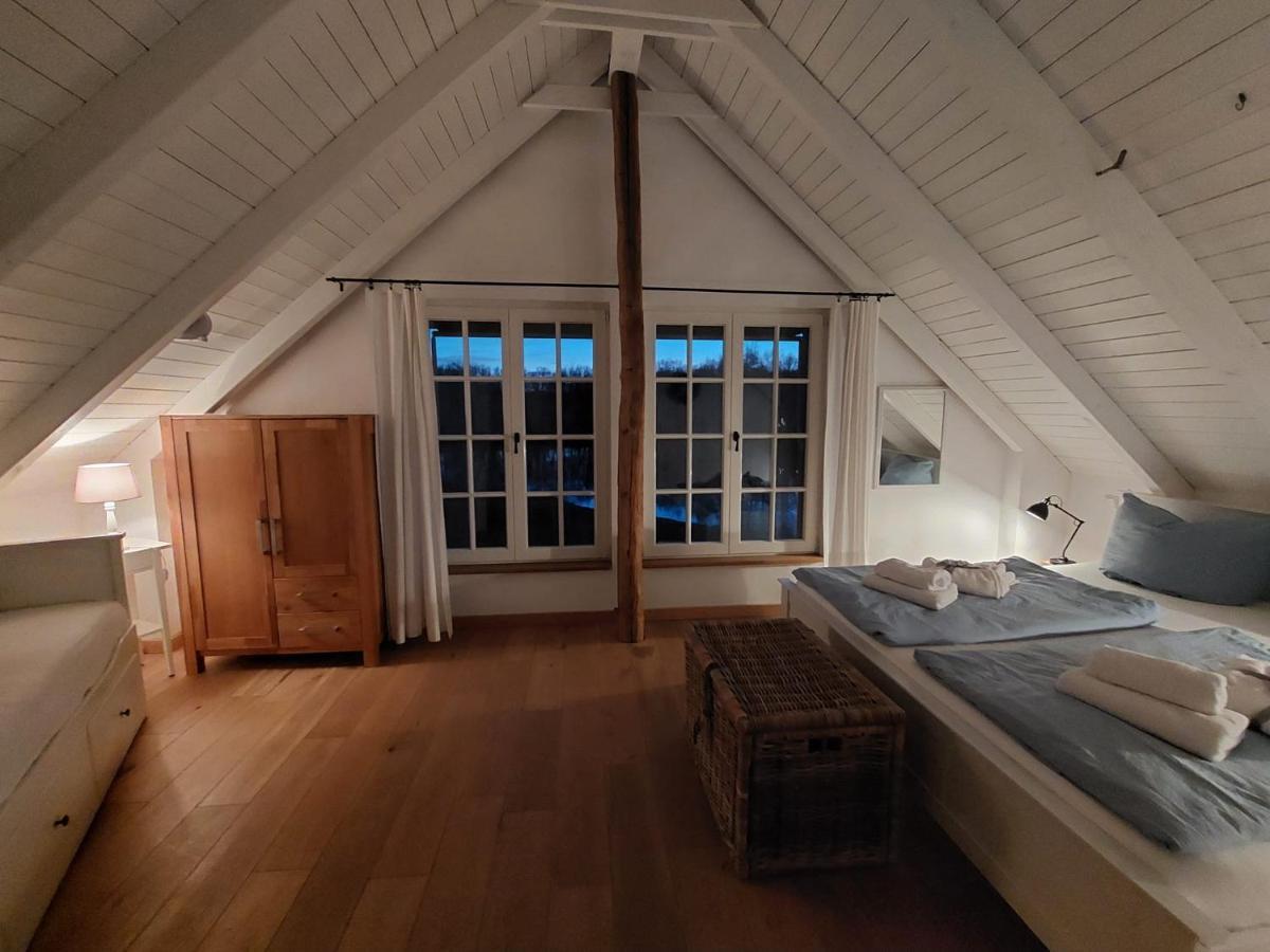 Gemuetliches Fachwerkhaus Am See Mit Kamin Warendorf Exterior foto